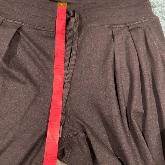 Women’s joggers - Picture 4 of 6
